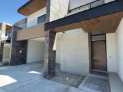 VENTA DE CASA EN RINCÓN DE LOS ENCINOS, AL NORTE DE SALTILLO