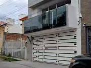 Venta de Casa en Rinconada Los Arcos, zona Paseo Destino