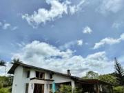 Venta de casa en rionegro, antioquia vista al lago y dos...