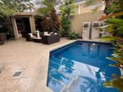 Venta de Casa en Samborondón con Piscina, Mini Bar AM