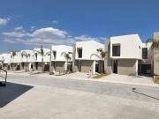 Venta de casa en san isidro juriquilla