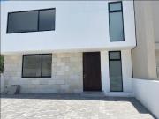 Venta de casa en San Isidro Juriquilla