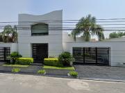 VENTA DE CASA EN SAN PEDRO GARZA GARCIA