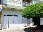 VENTA DE CASA EN SANTA ELENA 3 PISOS INDEPENDIENTES SUR...