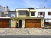 VENTA DE CASA EN SANTA PATRICIA I – LA MOLINA 160 m²...