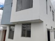 Venta de casa en Selva Alegre Sangolquí, sector...