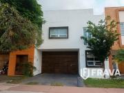 VENTA DE CASA EN SOLARES VENTA DE CASA EN SOLARES