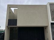 VENTA DE CASA EN SOLARES CON ROOF GARDEN
