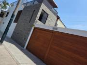 VENTA DE CASA EN SURCO – TRATO DIRECTO NEGOCIABLE