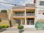 Casa con 3 recámaras en venta con 156 m² de terreno en...