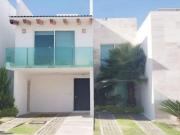 VENTA DE CASA EN TLAXCALANCINGO PUEBLA COL LOMAS DE...