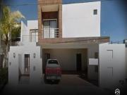VENTA DE CASA EN VALLE REAL 2DO SECTOR SALTILLO COAHUILA