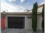 VENTA DE CASA EN VILLA DE LAS FLORES COACALCO