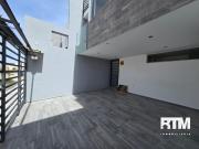 VENTA DE CASA EN VILLA MAGNA
