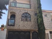 VENTA DE CASA EN VILLAS DE SAN JUAN DE 3 NIVELES Y 4...