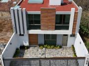 ✨CASA EN VENTA FRACC. VISTAS ALTOZANO