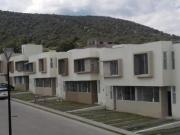 Venta De Casa En Zapopan, Jalisco, Fraccionamiento Arrayanes