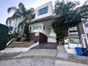 VENTA DE CASA EN ZONA NORTE 7 RECAMARAS PORTATOSCANA