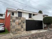VENTA DE CASA EN ZONA ZAVALETA, FRACCIONAMIENTO ARCOS...