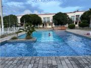 Venta de Casa Esquinera en Conjunto Cerrado con Piscina...