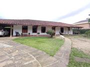 VENTA DE CASA ESTILO COLONIAL FLORIDABLANCA. Cod V8942