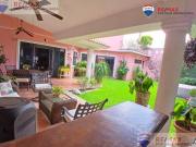 Venta de casa, Fracc. Junto al Río, Temixco,...