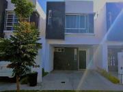 VENTA DE CASA GRANDE EN CIRCUITO ALPES ESCANDINAVOS,...