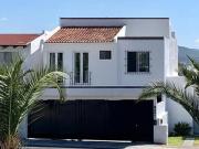 VENTA DE CASA JURIQUILLA QUERETARO