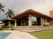Venta de Casa Lomas de Cocoyoc, Morelos Alberca y Palapa...