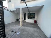 VENTA DE CASA LOMAS DEL VALLE