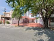 VENTA DE CASA MITRAS CENTRO