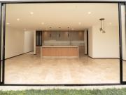 Venta de Casa Moderna en Fraccionamiento San Angel IV –...