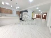 VENTA DE CASA MODERNA EN URBANIZACIÓN LOS SAUCES Y...
