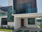 VENTA DE CASA NUEVA A UN COSTADO DE AVENIDA TECNOLOGICO...