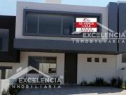 VENTA DE CASA NUEVA, AMPLIA Y MODERNA EN CAÑADAS DEL...