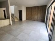 CASA CON UBICACIÓN Y SEGURIDAD UNICIS PORTÓN CAÑADA...