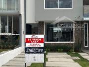 VENTA DE CASA NUEVA DE DOS NIVELES EN FRACCIONAMIENTO...