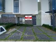VENTA DE CASA NUEVA EN FRACC. PRIVADO BONTERRA ALTOZANO...