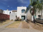 Venta de Casa NUEVA en Fracc. Residencial Vasconcelos, a...