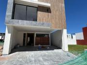 VENTA DE CASA NUEVA EN LA ANTIGUA CEMENTERA 5 RECAMARAS...