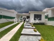 Venta de Casa Nueva en Lomas de Cocoyoc