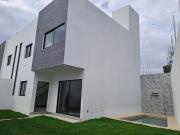 Venta de Casa Nueva en Lomas de Trujillo, Emiliano...