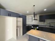 VENTA DE CASA NUEVA EN PUEBLA, P. Q.ROO LOMAS DE...