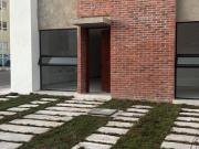 VENTA DE CASA NUEVA, EQUIPADA, EN ESQUINA, DENTRO DE...