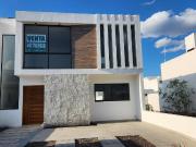 VENTA DE CASA NUEVA FRACCIONAMIENTO GRAND JURIQUILLA...