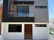 VENTA DE CASA NUEVA, LA ANTIGUA CEMENTERA, PUEBLA. PUEBLA