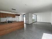 VENTA DE CASA NUEVA RECAMARA EN PB EN LOMAS DE...