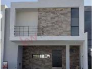 Venta de casa nueva Villa de las Palmas, Sector Viñedos,...