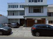 VENTA DE CASA PARA OFICINA O TERRENO EN LOS GAVILANES...