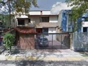 VENTA DE CASA PASEO DE LAS ALAMEDAS NUMERO 184 COLONIA...